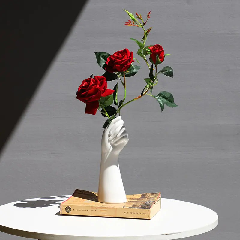 Nordic Vase with Everlasting Dried Flowers for Decor